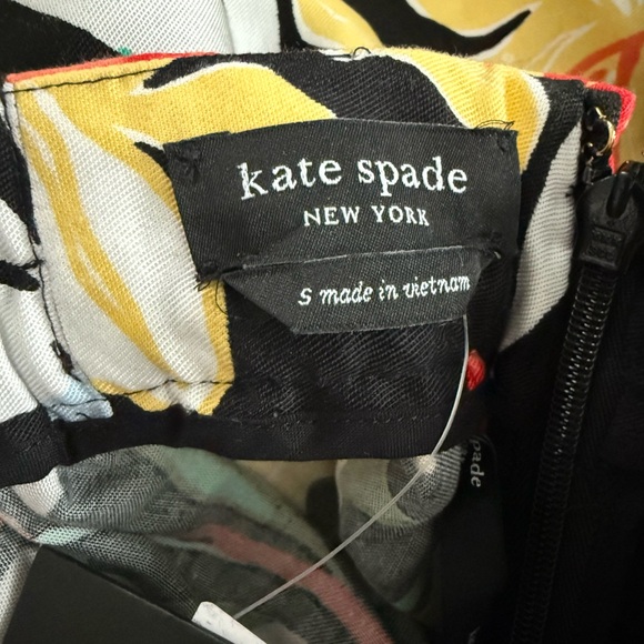 Kate Spade Summer Lilies Floral Skirt NWT Size S - Picture 8 of 9